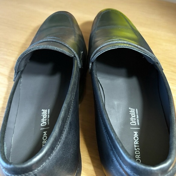 Nordstrom-Men’s 11 Ortholite Black leather Edward Penny Loafer. Like new cond!